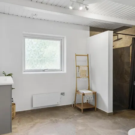 Casa vacanze Lovely In With Sauna *